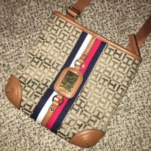 Tommy Hilfiger crossbody bag